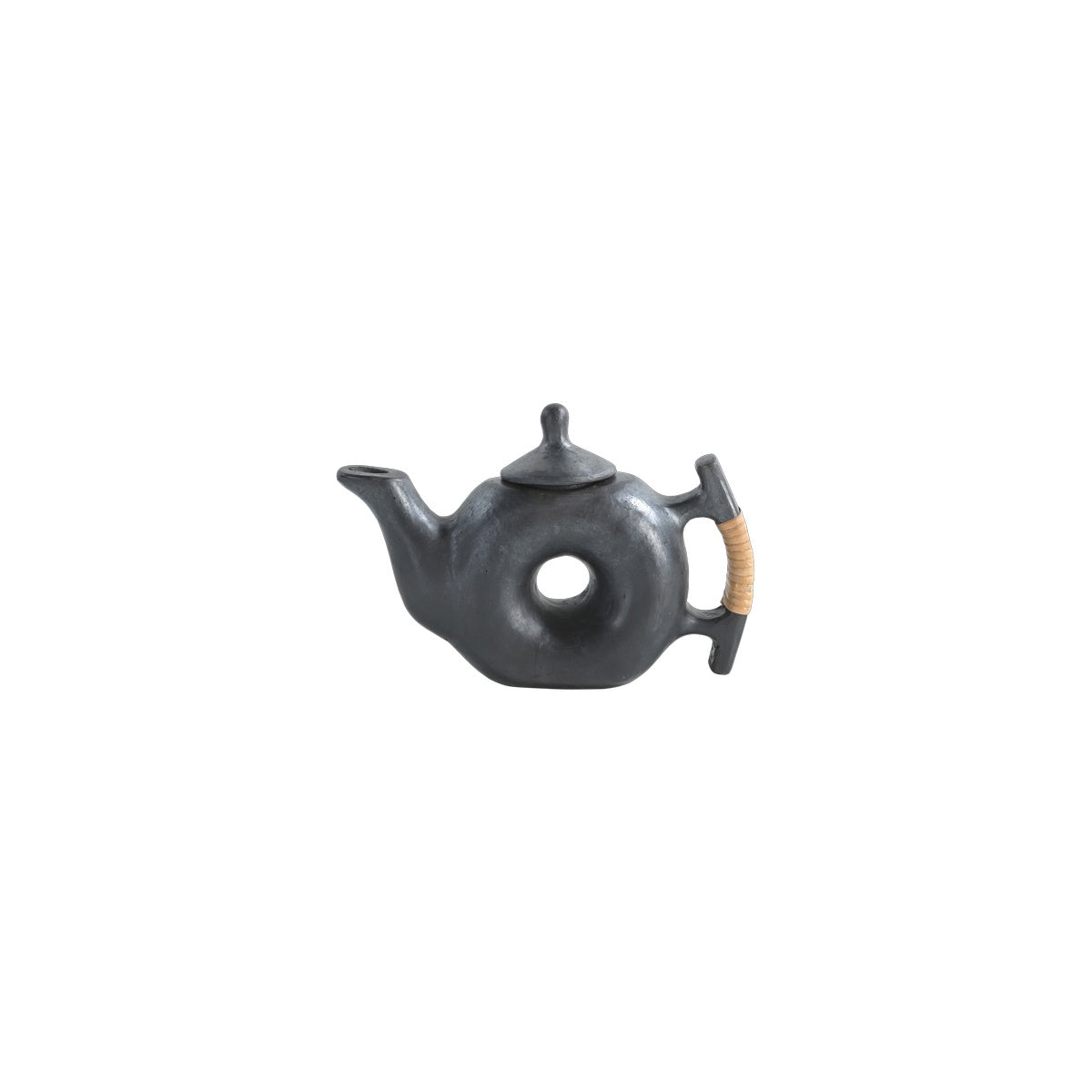 Longpi Teapot by Nila Parmar Designs
