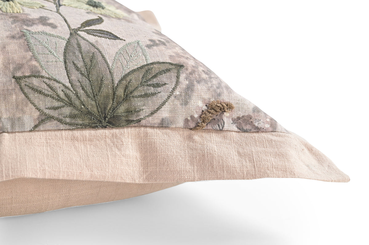 Ivarp Wildflower Forest Cushion