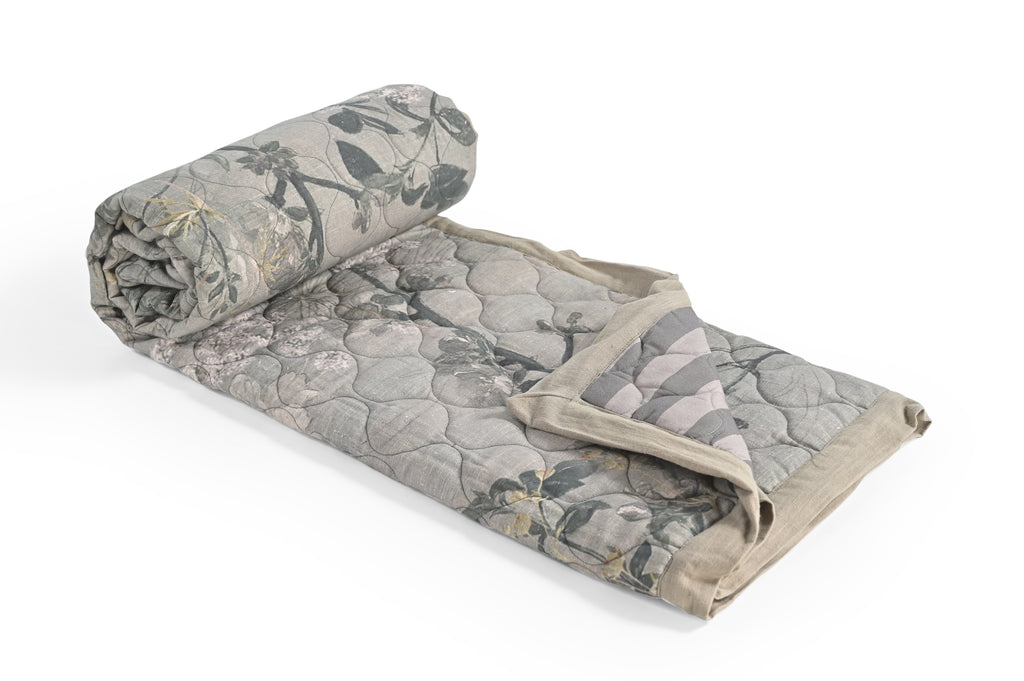 Ivarp Sage Garden Throw