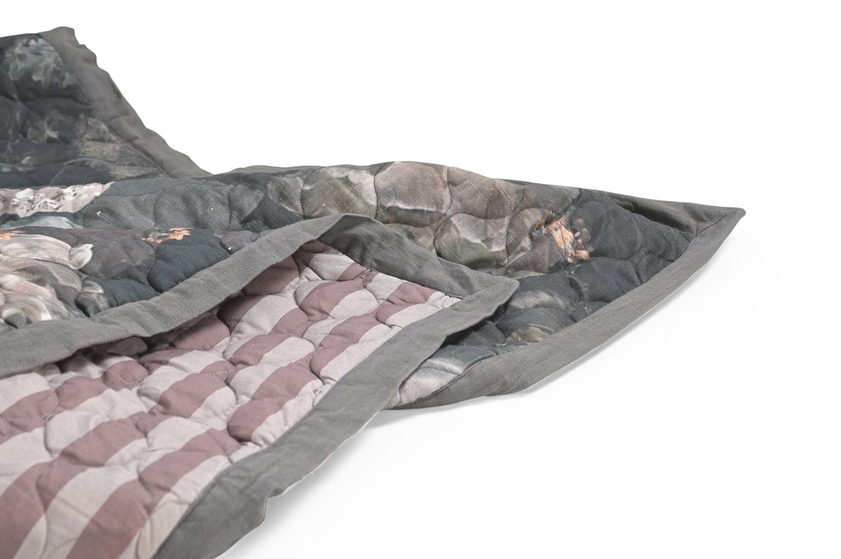 Ivarp Antique Bloom Throw