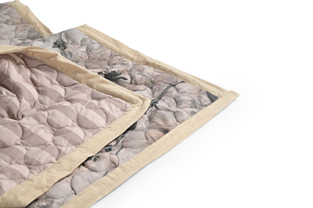 Ivarp Wildflower Forest Throw