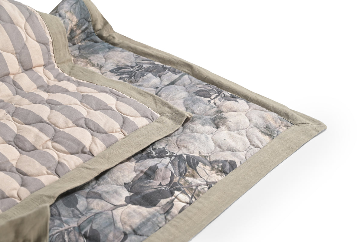Ivarp Rainforest Throw